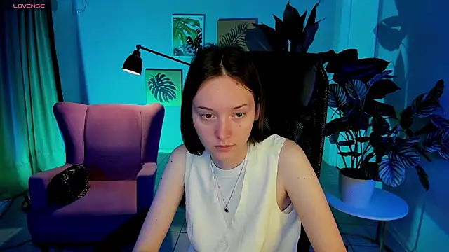 Eva Leeee online show from 06-21-26, 05:21