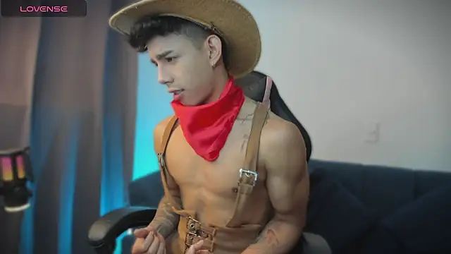 andy cute22 online show from 07-19-26, 06:00