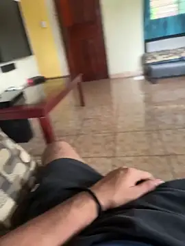 Snapshot of Ray__Ares chatting on 06-18-26, 04:55 Ray Ares online show from 06-18-26, 04:55