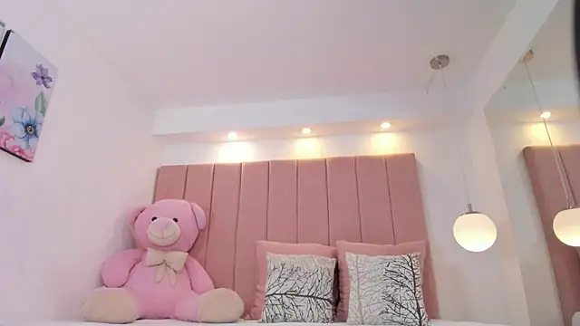 ariana lehman online show from 06-17-26, 05:36