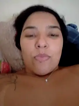 Snapshot of casalsafadopernabuco chatting on 06-16-26, 05:48 casalsafadopernabuco online show from 06-16-26, 05:48