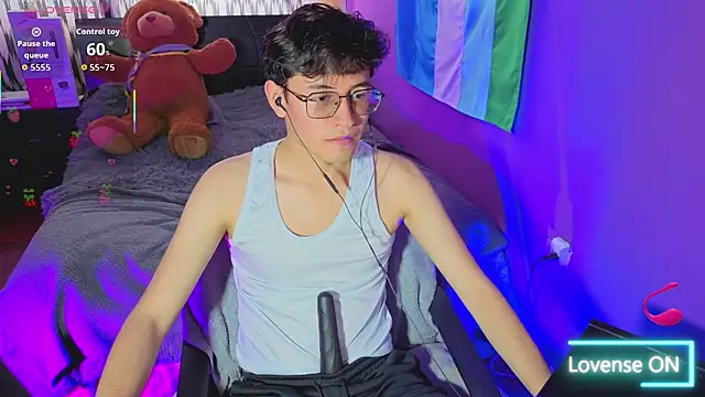 Angelito Twink online show from 07-13-26, 06:33