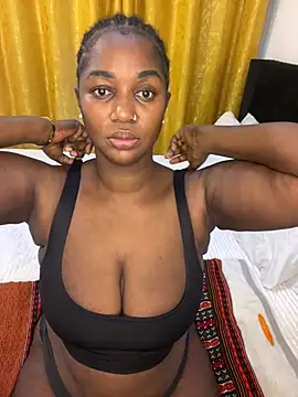 Snapshot of Honeylust26 chatting on 07-15-26, 04:40 Honeylust26 online show from 07-15-26, 04:40