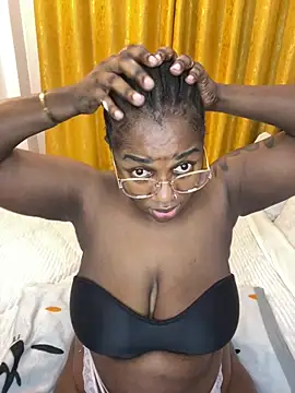 Snapshot of Honeylust26 chatting on 07-19-26, 04:05 Honeylust26 online show from 07-19-26, 04:05