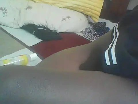 cutechocolate online show from 06-20-26, 02:58