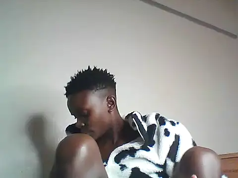 cutechocolate online show from 07-04-26, 05:52