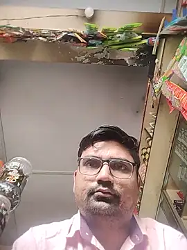 Snapshot of dhirusury050625 chatting on 06-13-26, 01:58 dhirusury050625 online show from 06-13-26, 01:58