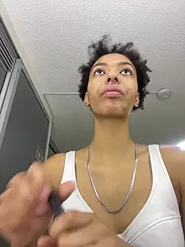 Snapshot of Kiara_Kamau_XXX chatting on 07-12-26, 11:45 Kiara Kamau XXX online show from 07-12-26, 11:45