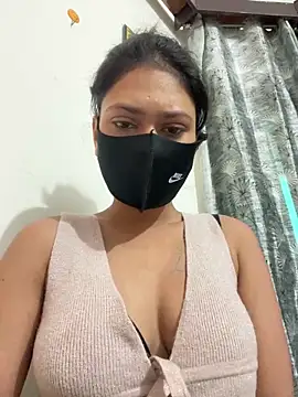 kavyq3791 online show from 06-15-26, 04:04