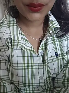 Snapshot of Ritika_jha01 chatting on 07-17-26, 05:03 Ritika jha01 online show from 07-17-26, 05:03