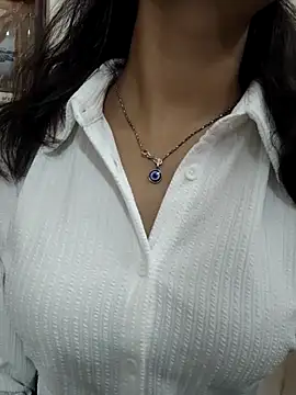 Snapshot of Ritika_jha01 chatting on 07-30-26, 05:12 Ritika jha01 online show from 07-30-26, 05:12