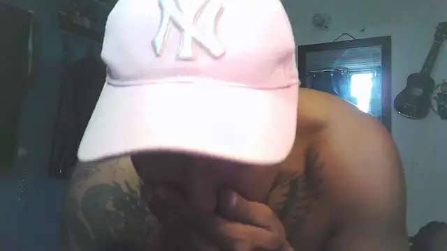 Snapshot of MrGoldenBoy777 chatting on 06-21-26, 12:30 MrGoldenBoy777 online show from 06-21-26, 12:30