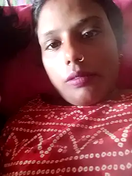 Snapshot of Your_modelrani chatting on 08-04-26, 09:23 Your modelrani online show from 08-04-26, 09:23