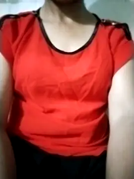 Snapshot of Helen-nn chatting on 06-24-26, 01:10 Helen-nn online show from 06-24-26, 01:10