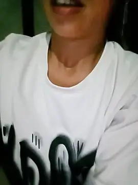 Snapshot of Helen-nn chatting on 07-01-26, 11:56 Helen-nn online show from 07-01-26, 11:56