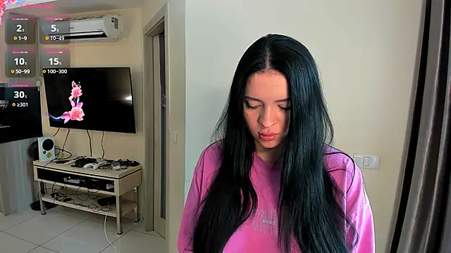 Snapshot of Evelyne_xxo chatting on 07-29-26, 02:53 Evelyne xxo online show from 07-29-26, 02:53