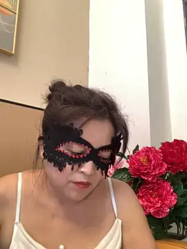 Snapshot of Gu-yuma chatting on 07-20-26, 02:48 Gu-yuma online show from 07-20-26, 02:48
