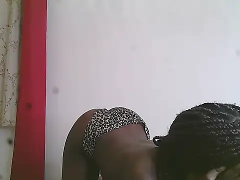 Snapshot of Wickedwhisper chatting on 06-22-26, 04:09 Wickedwhisper online show from 06-22-26, 04:09