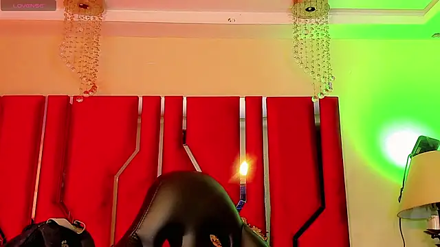 Snapshot of Dafnne-xxx chatting on 07-23-26, 07:45 Dafnne-xxx online show from 07-23-26, 07:45