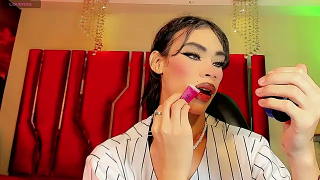 Snapshot of Dafnne-xxx chatting on 07-30-26, 08:30 Dafnne-xxx online show from 07-30-26, 08:30