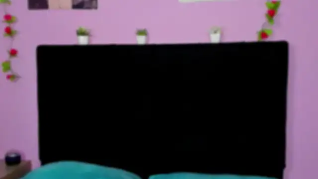 Makii XOXO online show from 06-27-26, 11:43