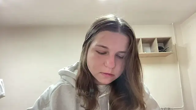 HwaTrippel online show from 06-25-26, 06:34