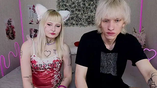 NeetMolly online show from 06-17-26, 02:29