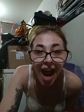 NeedyNina online show from 06-17-26, 02:14
