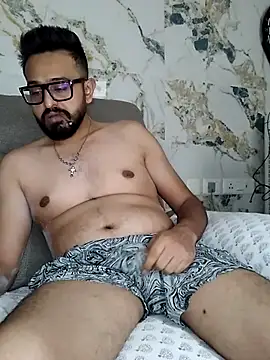 freakkydessi online show from 07-31-26, 07:30