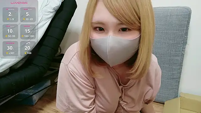 Snapshot of --kanna-- chatting on 07-08-26, 04:50 --kanna-- online show from 07-08-26, 04:50