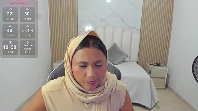 Maissa nakier online show from 06-21-26, 02:47