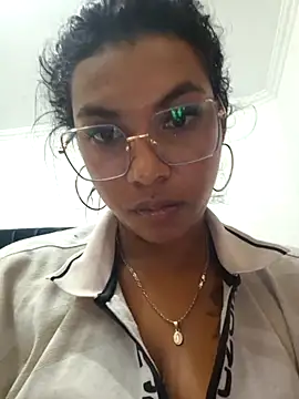 Snapshot of sophiagomezx chatting on 07-08-26, 08:46 sophiagomezx online show from 07-08-26, 08:46