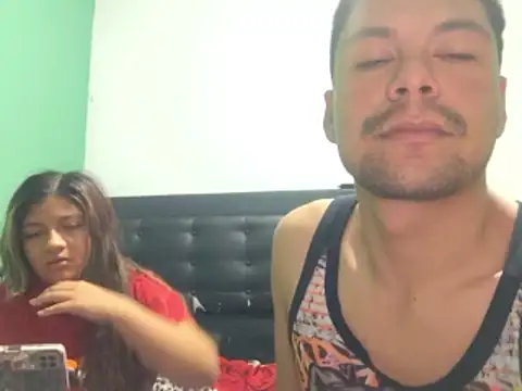 Axel and hazel101089 online show from 06-18-26, 09:30