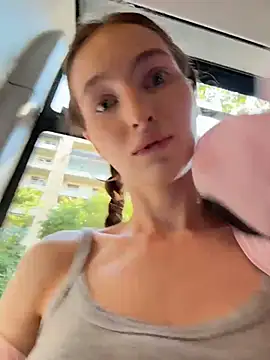 Snapshot of -missbehaving- chatting on 07-23-26, 12:36 -missbehaving- online show from 07-23-26, 12:36