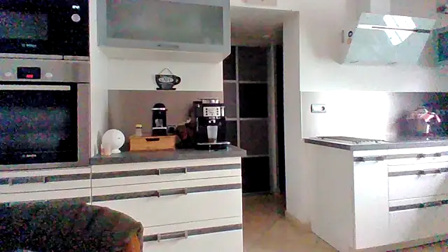 Snapshot of coquinesensuel chatting on 07-26-26, 08:43 coquinesensuel online show from 07-26-26, 08:43