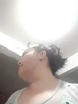 BigAssQueenLatina online show from 06-23-26, 03:32