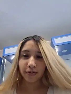 Honeycitabomnita online show from 06-19-26, 02:21