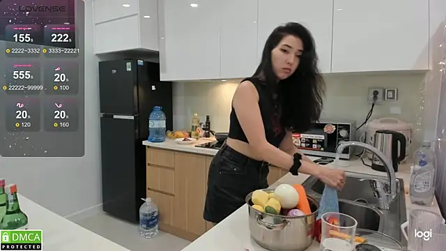 Snapshot of miko_kimura chatting on 02-18-25, 03:43 miko kimura online show from 02-18-25, 03:43