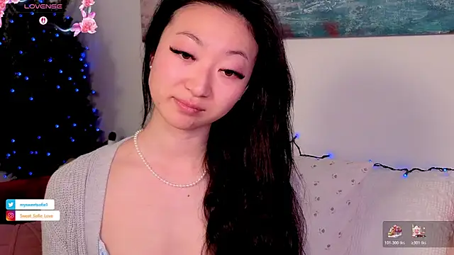 MySweetSofie online show from 12-16-25, 05:07