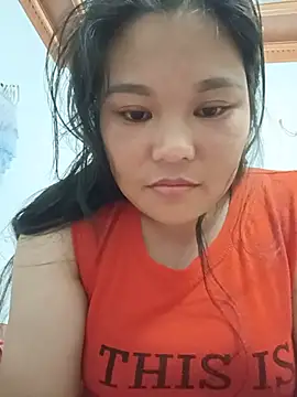 Snapshot of Holy-mi chatting on 07-16-26, 02:56 Holy-mi online show from 07-16-26, 02:56