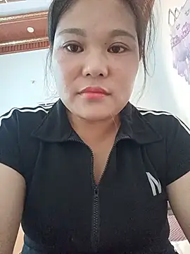 Snapshot of Holy-mi chatting on 07-31-26, 07:30 Holy-mi online show from 07-31-26, 07:30