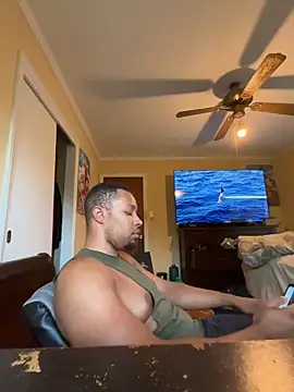 Charmingswoleking online show from 06-20-26, 11:13