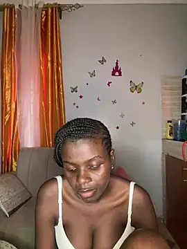 Triskymaya online show from 06-24-26, 03:33