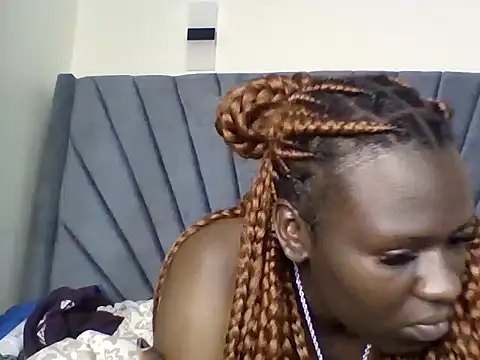Snapshot of lovedoctor_12 chatting on 06-21-26, 01:46 lovedoctor 12 online show from 06-21-26, 01:46