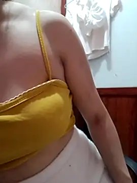 Snapshot of Ola_sexyy chatting on 06-25-26, 06:07 Ola sexyy online show from 06-25-26, 06:07