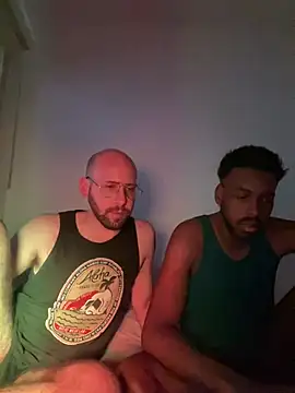pela and black online show from 06-28-26, 11:49