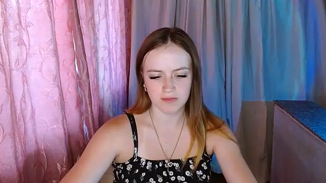 ElinaStar00 online show from 06-30-26, 10:16