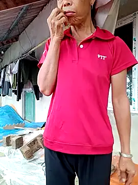 Snapshot of BaoHan22 chatting on 08-08-26, 12:46 BaoHan22 online show from 08-08-26, 12:46