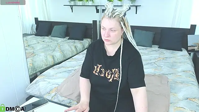 Snapshot of Ammy_Soon chatting on 08-07-26, 01:07 Ammy Soon online show from 08-07-26, 01:07