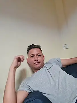 latin boyxxx1 online show from 07-06-26, 07:27